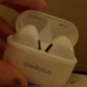 air pods